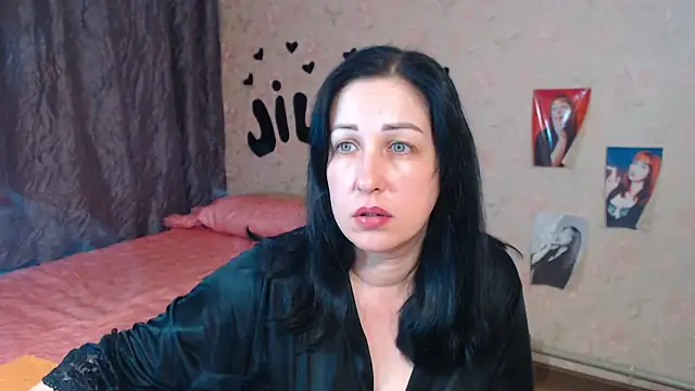 JillStevens online show from November 2025 08:02:01 PM