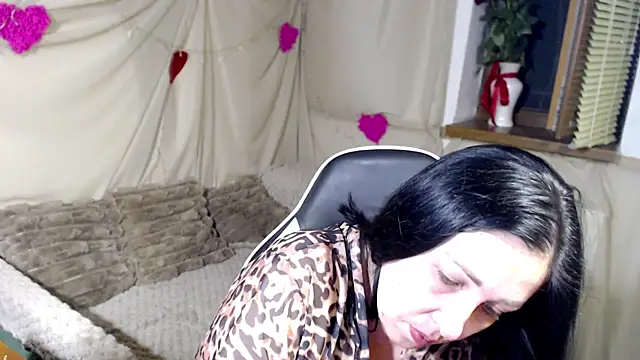 Snapshot of JillStevens chatting on July 2026 01:30:02 AM JillStevens online show from July 2026 01:30:02 AM