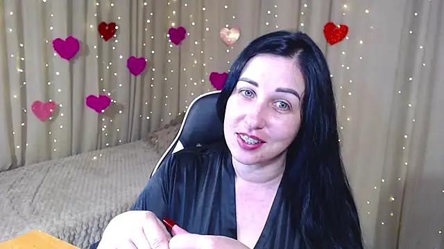 Snapshot of JillStevens chatting on April 2026 01:48:02 PM JillStevens online show from April 2026 01:48:02 PM