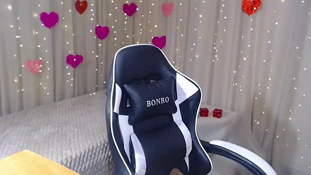 JillStevens online show from March 2026 05:47:01 AM