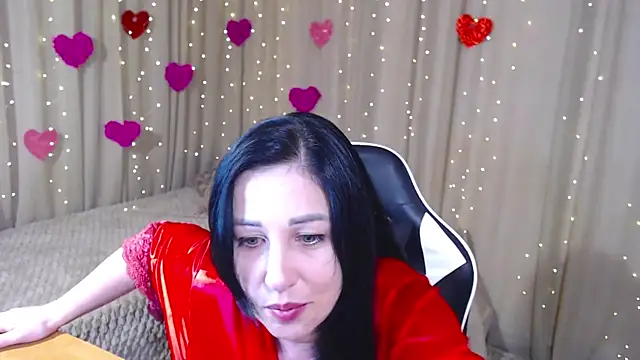 Snapshot of JillStevens chatting on April 2026 06:16:02 AM JillStevens online show from April 2026 06:16:02 AM