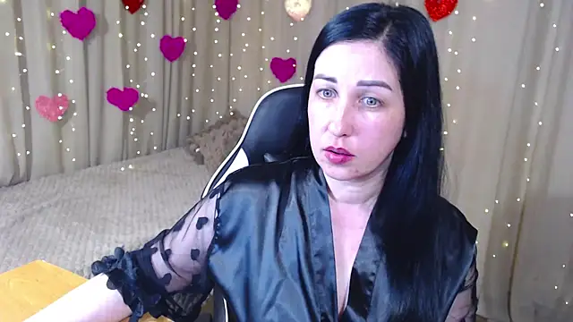 Snapshot of JillStevens chatting on April 2026 08:29:02 PM JillStevens online show from April 2026 08:29:02 PM