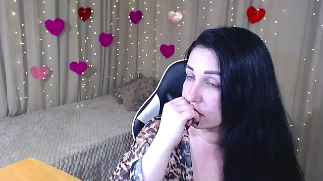 Snapshot of JillStevens chatting on April 2026 04:26:01 PM JillStevens online show from April 2026 04:26:01 PM