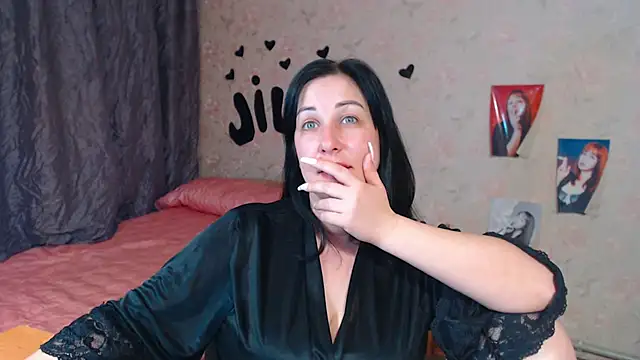 JillStevens online show from October 2025 03:18:01 AM
