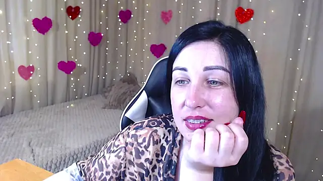 Snapshot of JillStevens chatting on April 2026 10:33:01 AM JillStevens online show from April 2026 10:33:01 AM