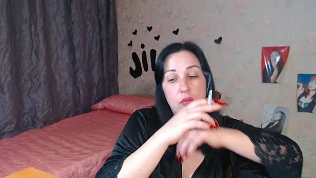 JillStevens online show from October 2025 05:19:01 AM