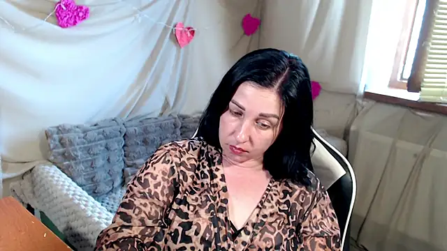 Snapshot of JillStevens chatting on June 2026 02:03:01 PM JillStevens online show from June 2026 02:03:01 PM