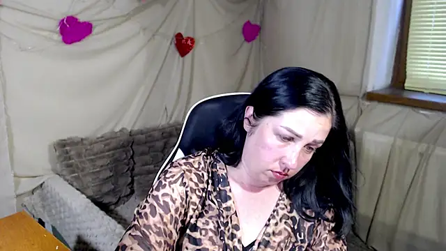 Snapshot of JillStevens chatting on June 2026 05:25:01 PM JillStevens online show from June 2026 05:25:01 PM
