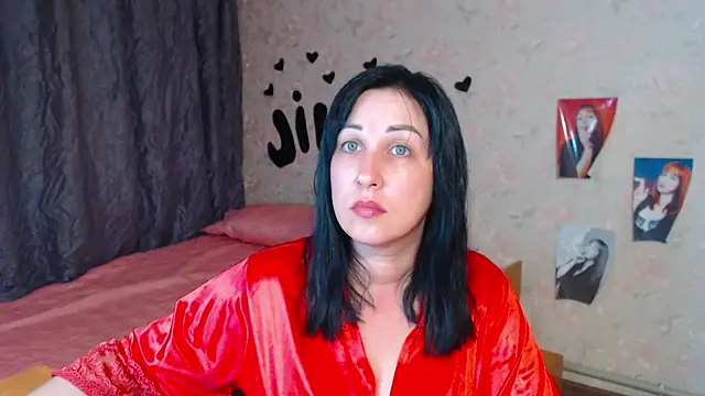 JillStevens online show from September 2025 02:24:02 PM