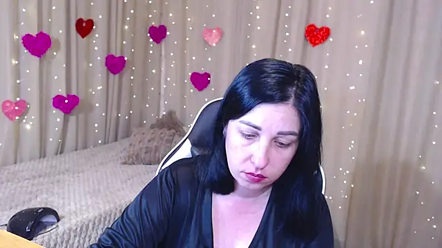 Snapshot of JillStevens chatting on May 2026 12:13:02 PM JillStevens online show from May 2026 12:13:02 PM