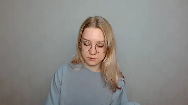 Snapshot of cindi_hot chatting on January 2025 09:16:02 AM cindi hot online show from January 2025 09:16:02 AM