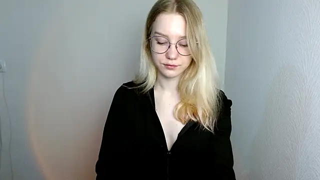 Snapshot of cindi_hot chatting on March 2025 09:34:02 AM cindi hot online show from March 2025 09:34:02 AM