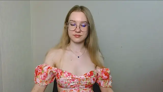 Snapshot of cindi_hot chatting on July 2026 10:19:01 AM cindi hot online show from July 2026 10:19:01 AM