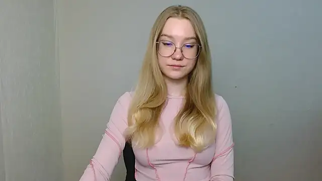 cindi hot online show from March 2026 10:29:02 AM