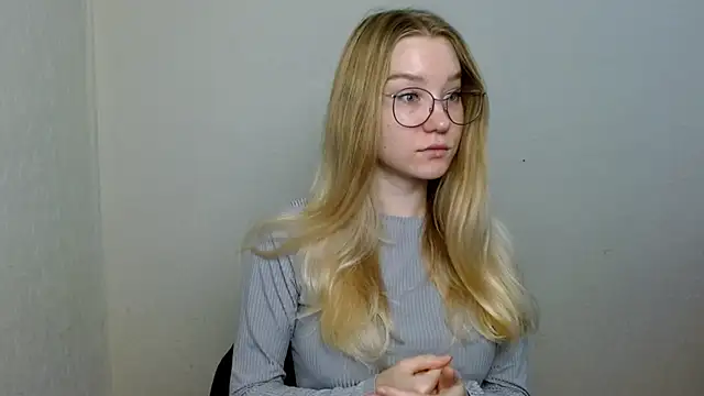 Snapshot of cindi_hot chatting on November 2025 08:53:02 AM cindi hot online show from November 2025 08:53:02 AM