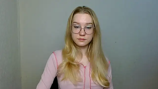 Snapshot of cindi_hot chatting on November 2025 10:58:02 AM cindi hot online show from November 2025 10:58:02 AM