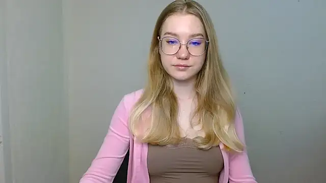 cindi hot online show from March 2026 10:17:01 AM