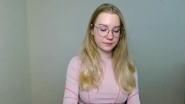 cindi hot online show from March 2026 11:27:02 AM