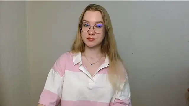 Snapshot of cindi_hot chatting on July 2026 10:26:02 AM cindi hot online show from July 2026 10:26:02 AM