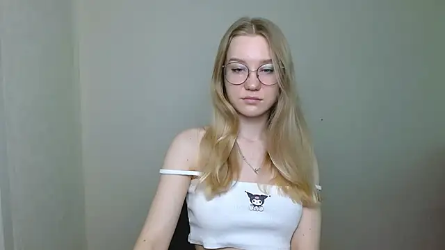 Snapshot of cindi_hot chatting on January 2026 11:14:01 AM cindi hot online show from January 2026 11:14:01 AM