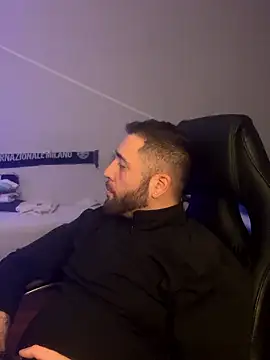 Snapshot of 1ninefellababy chatting on December 2025 05:56:02 PM 1ninefellababy online show from December 2025 05:56:02 PM