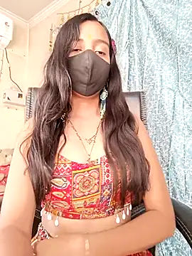 Snapshot of Parinaaz18 chatting on April 2026 01:19:01 AM Parinaaz18 online show from April 2026 01:19:01 AM