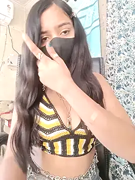 Parinaaz18 online show from April 2026 01:34:01 AM