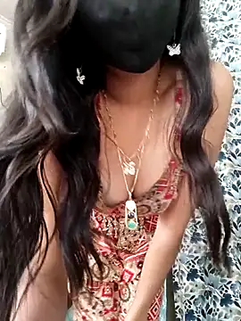 Parinaaz18 online show from April 2026 01:46:02 AM