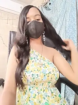 Snapshot of Parinaaz18 chatting on July 2026 01:25:02 AM Parinaaz18 online show from July 2026 01:25:02 AM