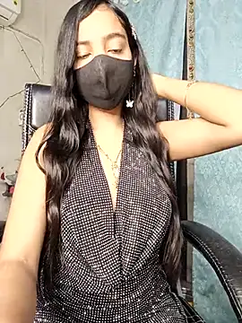 Parinaaz18 online show from December 2025 01:42:01 AM