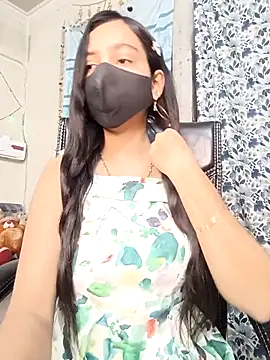 Parinaaz18 online show from February 2026 01:02:02 AM