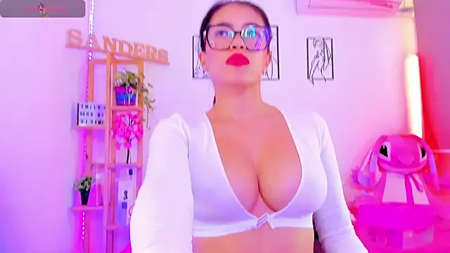 EmillySanders online show from April 2026 02:58:02 PM