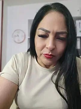 Snapshot of Gina_Myers chatting on July 2026 03:48:01 AM Gina Myers online show from July 2026 03:48:01 AM