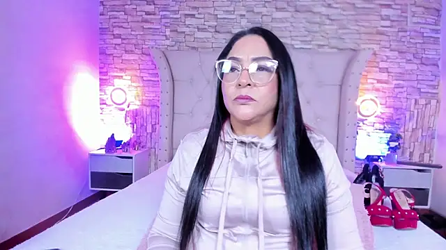 Gina Myers online show from February 2026 12:05:01 PM