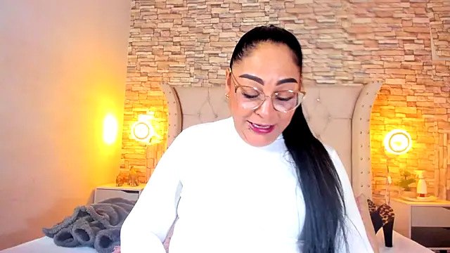 Gina Myers online show from October 2025 12:31:02 PM