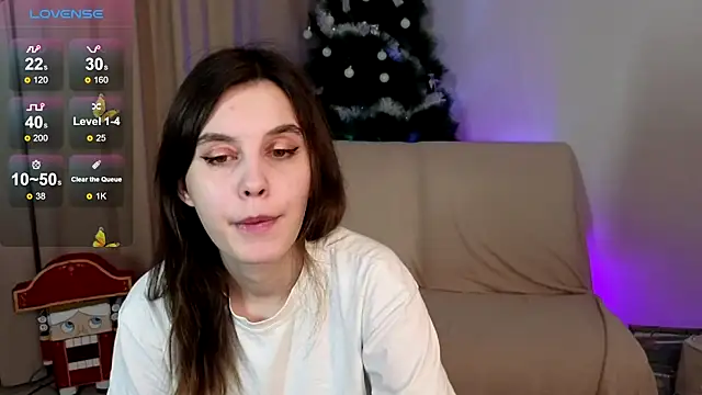 Snapshot of SusieMorris chatting on December 2024 08:16:01 AM SusieMorris online show from December 2024 08:16:01 AM