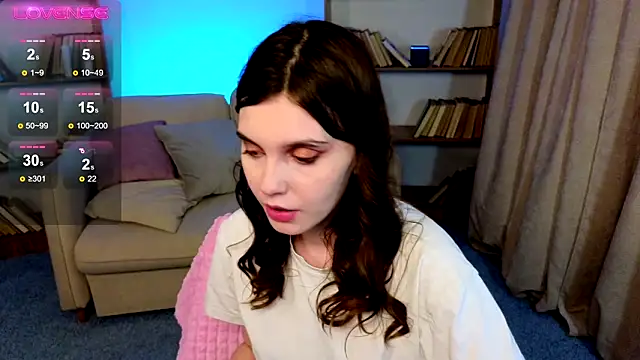 Snapshot of SusieMorris chatting on February 2025 07:43:01 AM SusieMorris online show from February 2025 07:43:01 AM