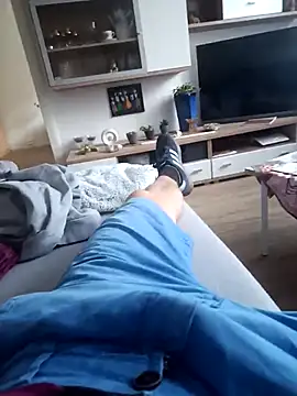 Snapshot of KidoXVII chatting on September 2025 04:02:02 PM KidoXVII online show from September 2025 04:02:02 PM