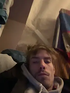 Snapshot of KidoXVII chatting on November 2025 04:40:01 PM KidoXVII online show from November 2025 04:40:01 PM