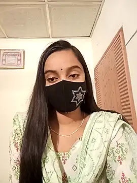 Cute-Pria online show from December 2024 06:41:02 PM