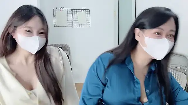 Bamboo Swetie online show from January 2026 04:03:02 PM