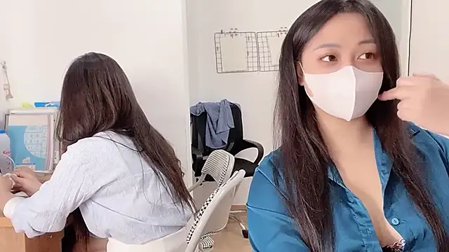 Bamboo Swetie online show from November 2025 03:34:01 PM