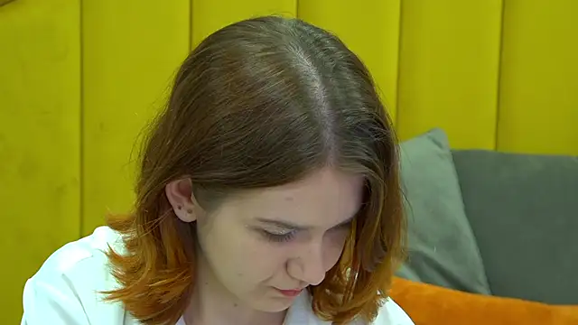 LessySmith online show from April 2026 04:25:02 PM