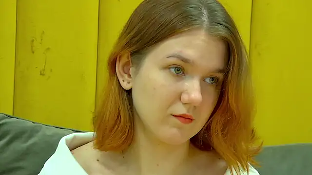 LessySmith online show from November 2025 04:21:01 PM