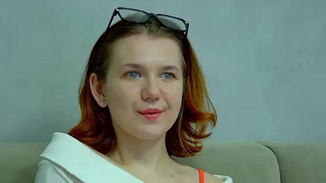 LessySmith online show from March 2026 04:30:01 AM