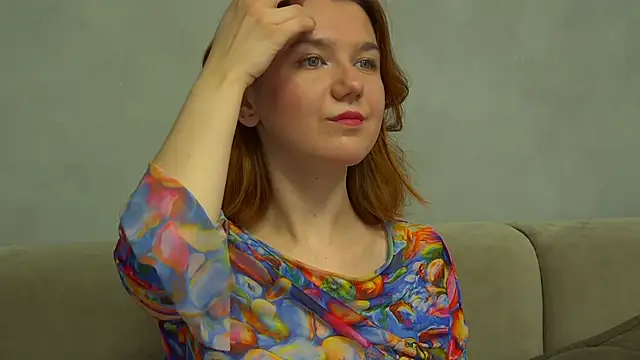 LessySmith online show from November 2025 04:21:01 PM