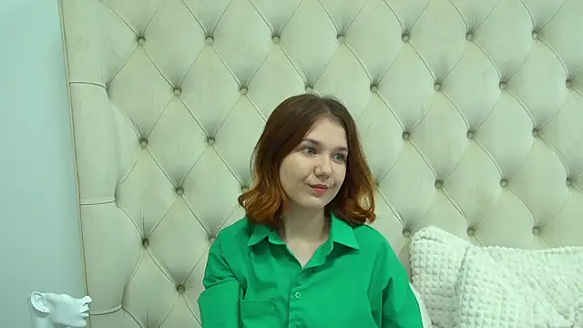 LessySmith online show from April 2026 04:08:02 PM