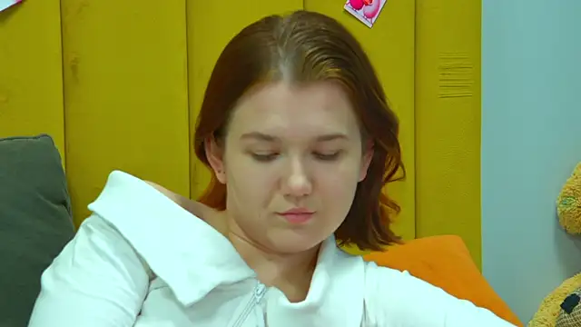 LessySmith online show from February 2026 04:23:02 AM