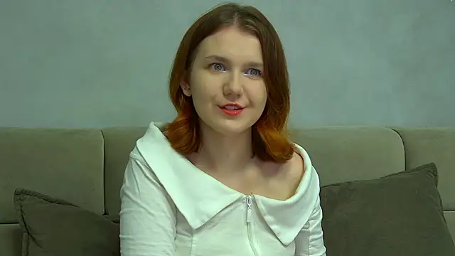 LessySmith online show from April 2026 04:53:02 PM