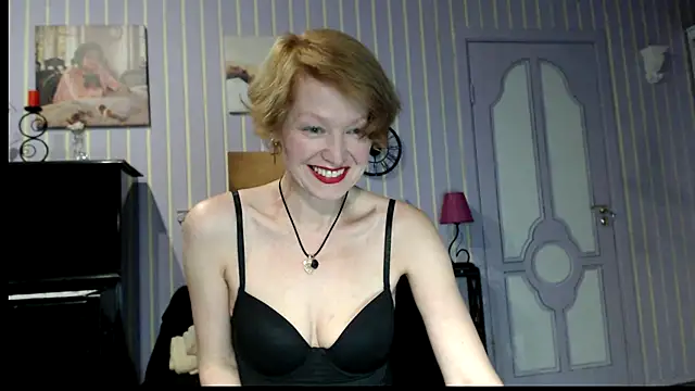 Marquise555 online show from November 2025 05:05:01 PM